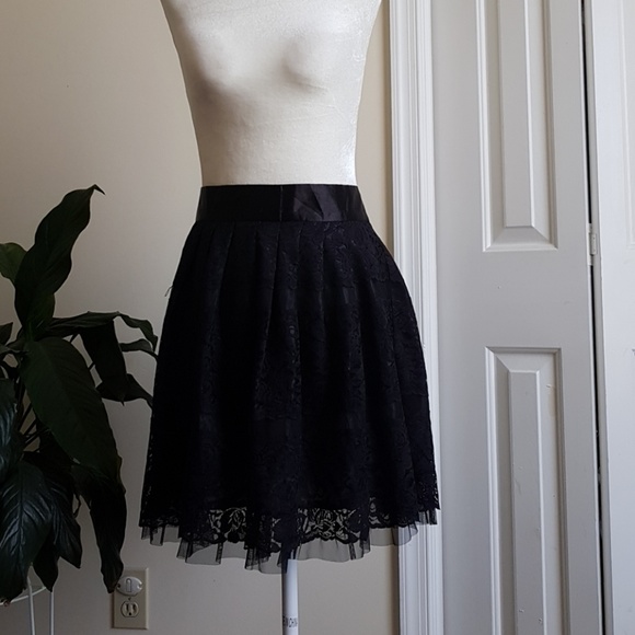 SOLD! Wet Seal, black lace skirt - Picture 3 of 7